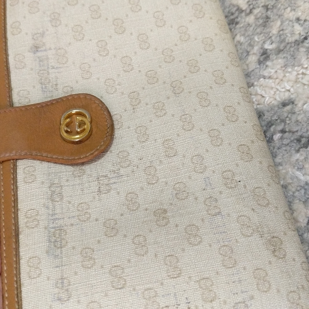 Gucci Beige Canvas Continental Wallet with Brown Leather Trim and Gold Hardware - Picture 13 of 16